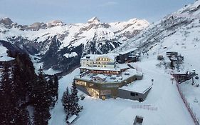 Berghotel Truebsee - Accessible Only By Cable Car